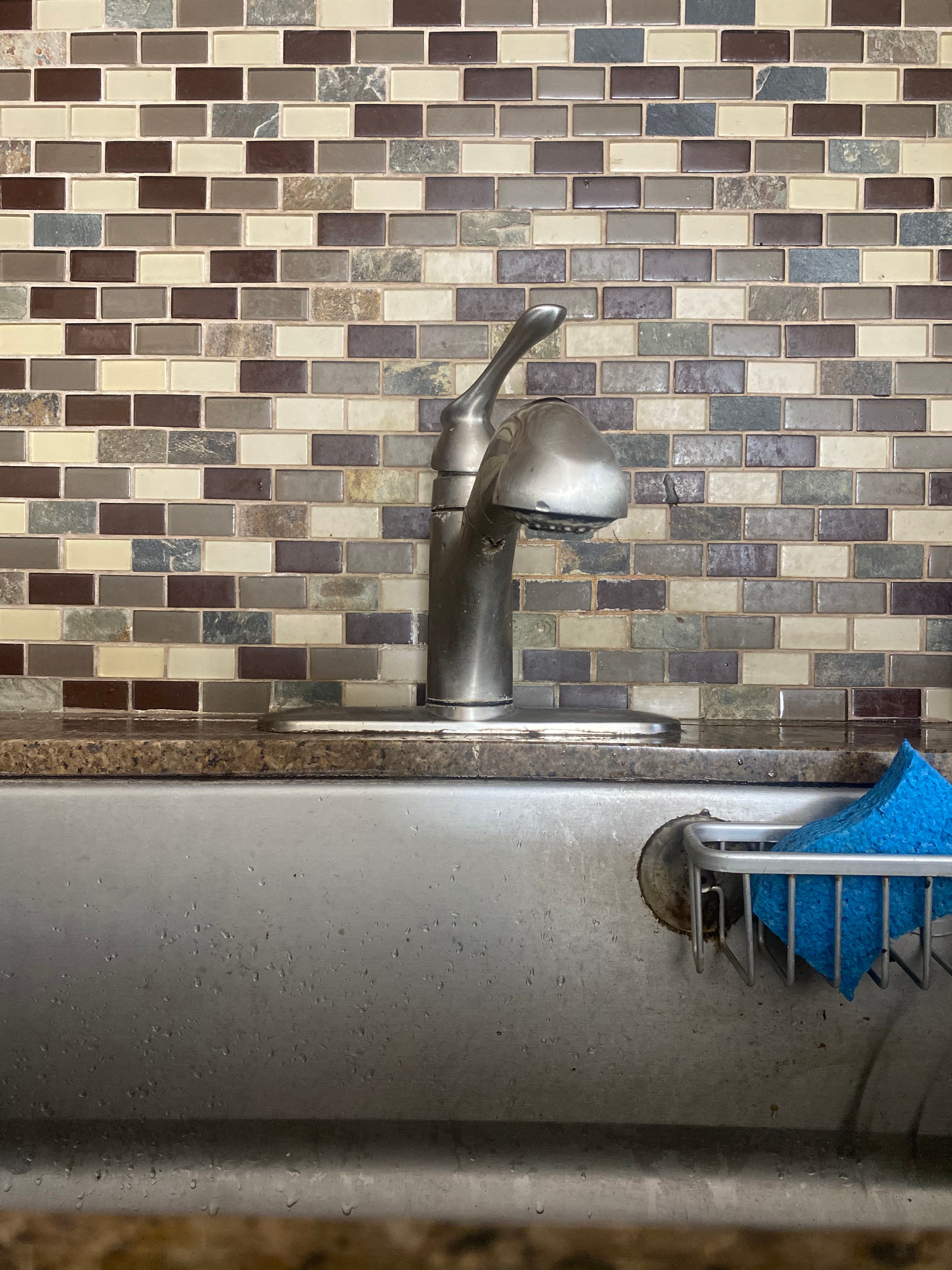 Project Kitchen Faucet Upgrade Done Right in Huntington Beach image