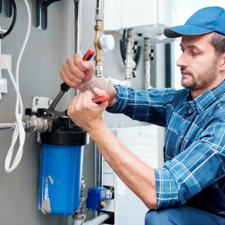Plumbing services in Huntington Beach, CA